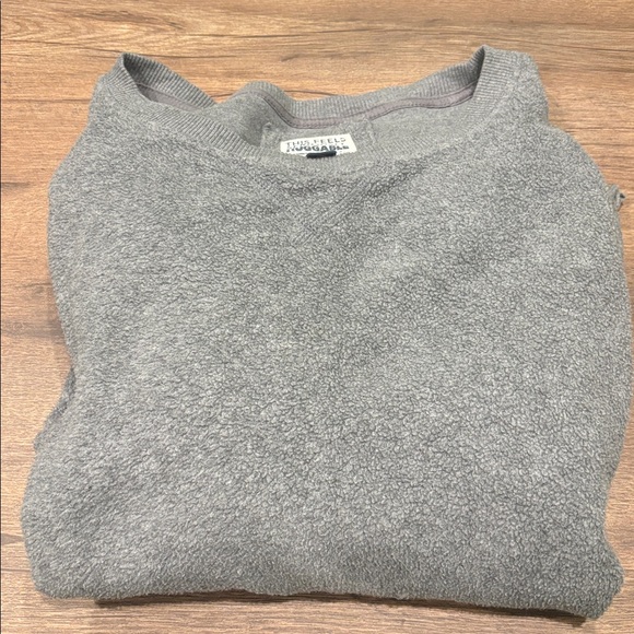 American Eagle Seriously Huggable Oversized Fleece Grey Sweatshirt Size L - Picture 4 of 4